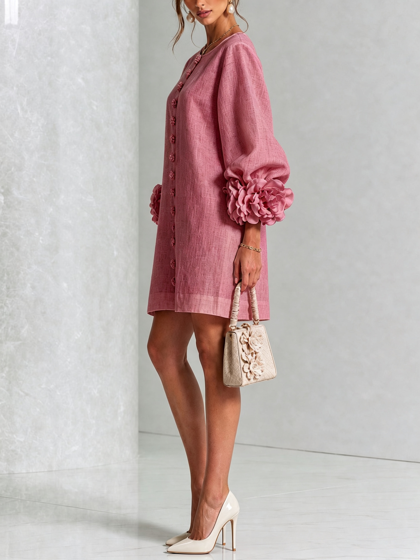 Alba |  Vestido de lino con puños de rosas, Rosa Antico
